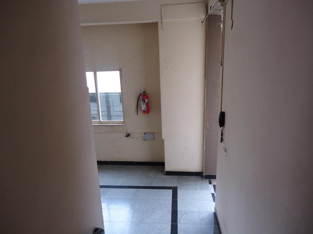 Sri Sai Comforts Hotel Bangalore Ngoại thất bức ảnh